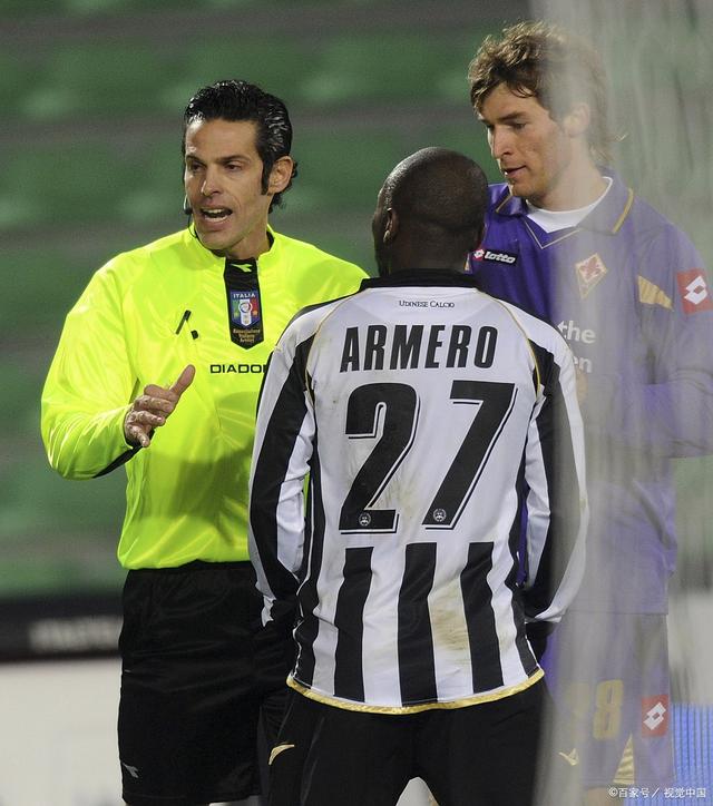 包含萨索洛逆转乌迪内斯，反超对手保级希望的词条