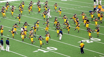 莱万多夫斯基在MAD比赛中惊险取胜，精彩发挥引发热议！